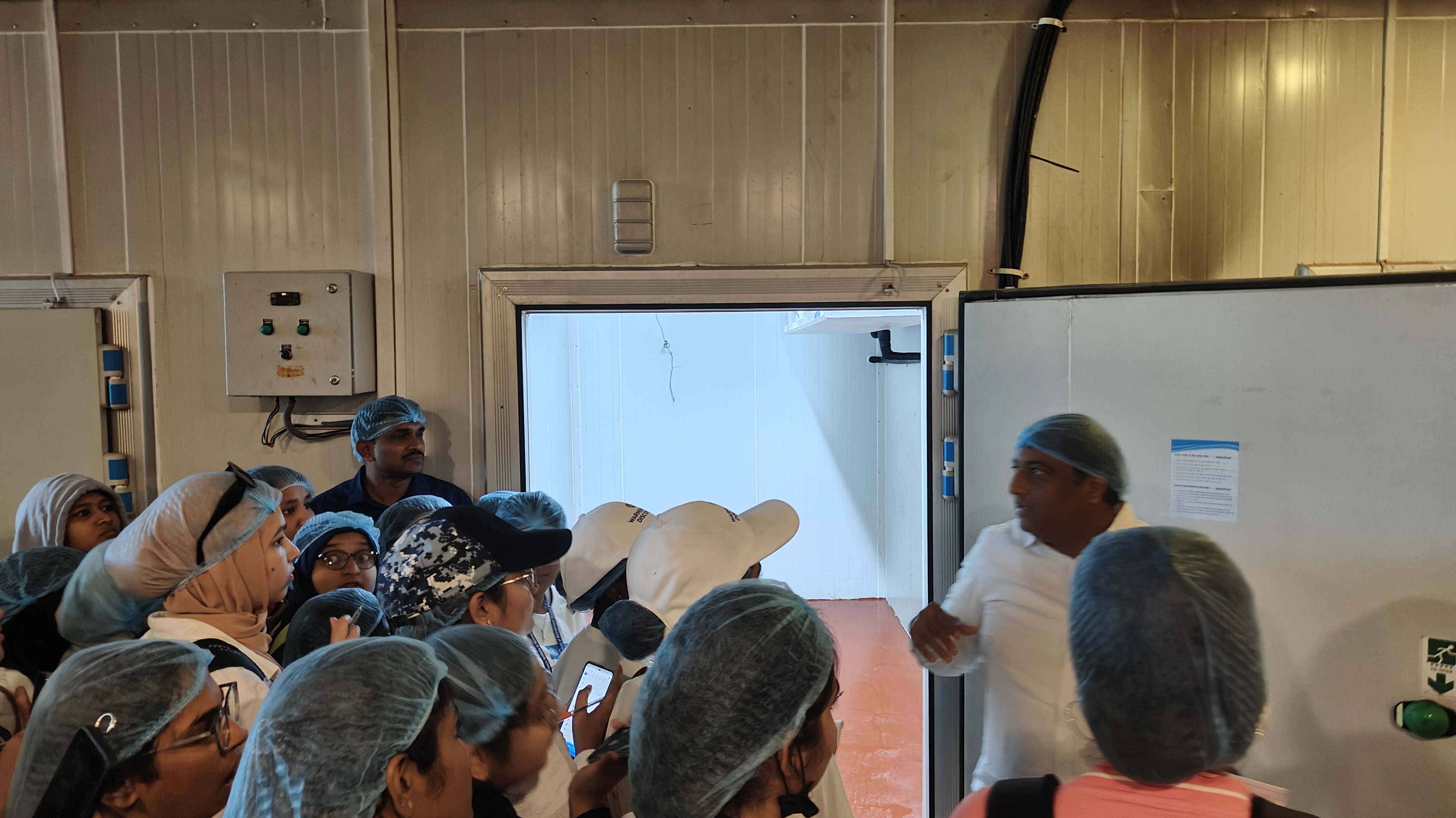 Industrial visit photo 18